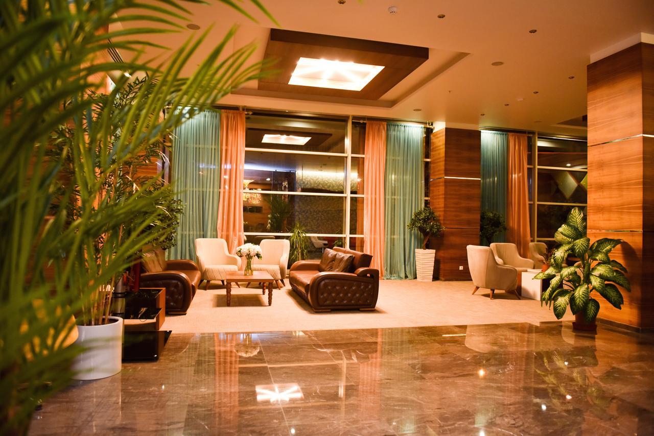 Ozgobek Ronesans Hotel De Luxe Uşak Bagian luar foto