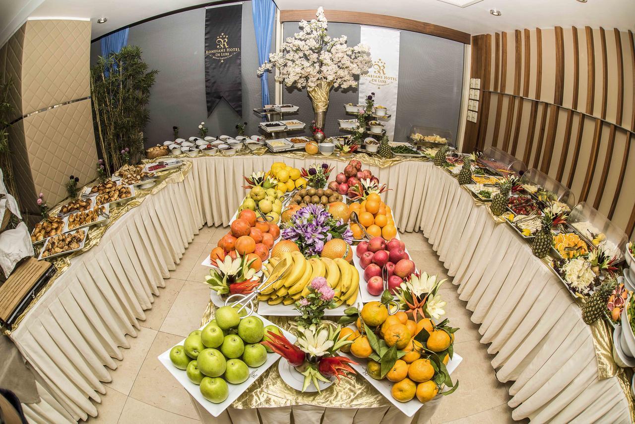 Ozgobek Ronesans Hotel De Luxe Uşak Bagian luar foto